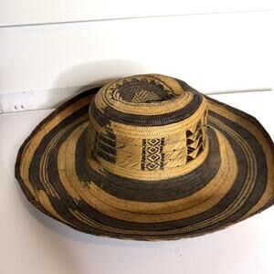 Colombian Sombrero Vueltiao Woven Hat Cana Flecha weave Zenu Artisan made